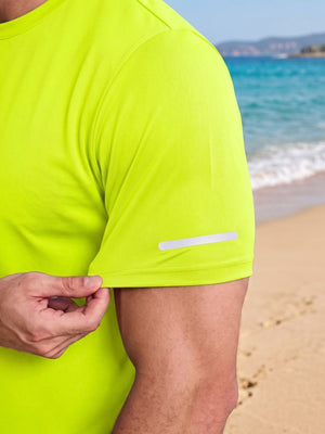 TACVASEN Fluorescent Green Men's UPF 50+ Quick-Drying Functional Sports Shirt